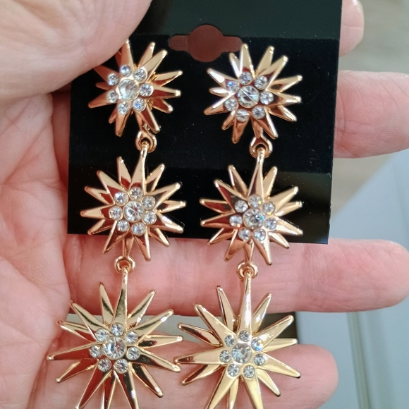 3 Pairs Of Stunning Earrings - Picture 4 of 4